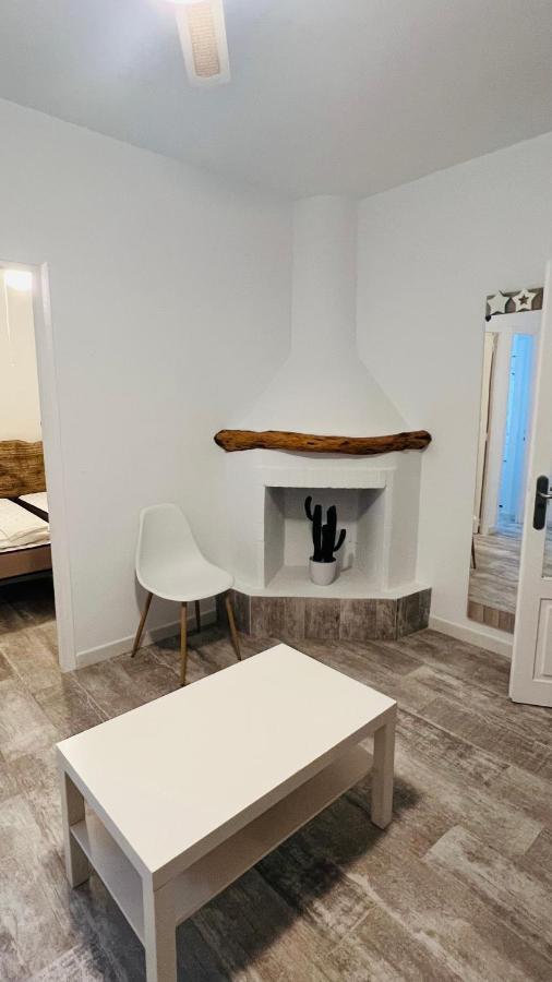 Apartamentos Verdera Es Pujols Dış mekan fotoğraf